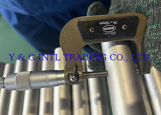 1% Chất không tinh khiết Tiệu Titanium hợp kim Bơm cuộn lạnh liền mạch cho các ứng dụng tinh khiết